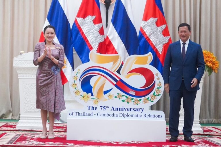 CAMBODGE – THAÏLANDE : La visite de la Première ministre thaïlandaise perçue comme un succès