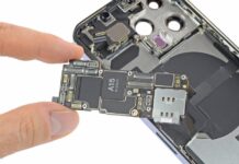 iPhone substrats électroniques