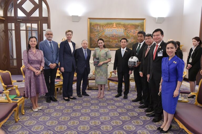 THAÏLANDE – SOCIÉTÉ : Le Français Jean Todt encourage Bangkok à accélérer la protection des motards