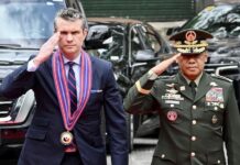 Romeo Brawner et Pete Hegseth