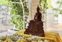 Songkran bouddha