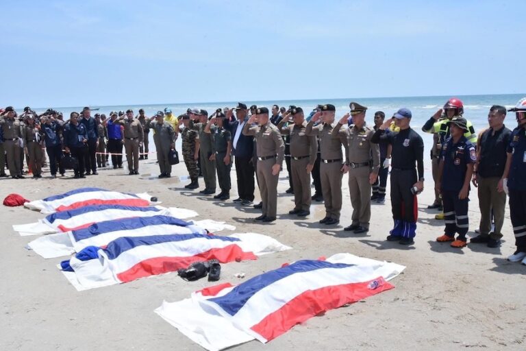 THAÏLANDE – CATASTROPHE : Cinq policiers trouvent la mort dans un crash aérien