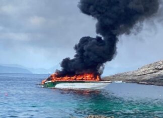 incendie bateau Phuket