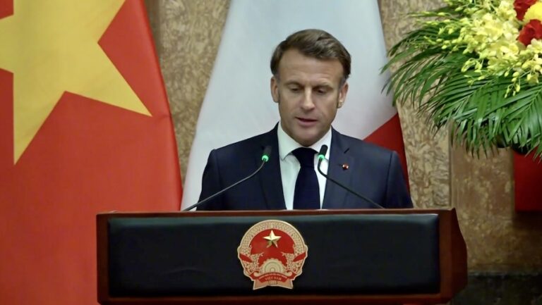 VIETNAM – FRANCE : Voici ce qu’Emmanuel Macron a déclaré à Hanoï