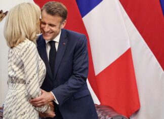 Emmanuel et Brigitte Macron