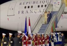 Emmanuel et Brigitte Macron Indonésie