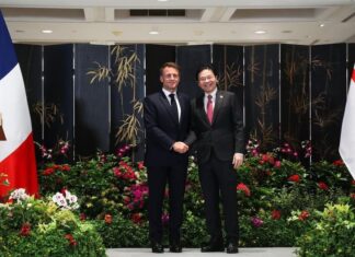 Macron et Wong