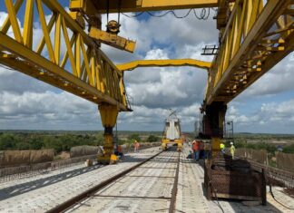 Construction pont de Kratié au Cambodge