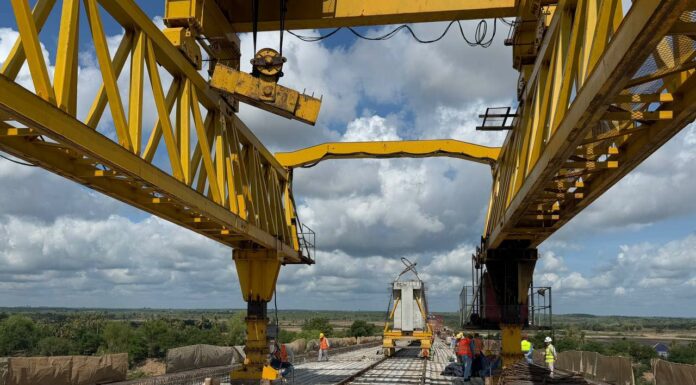 Construction pont de Kratié au Cambodge