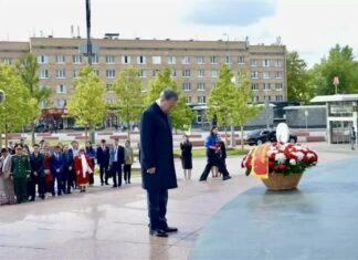 To Lam à Moscou