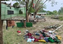 école bombardée en Birmanie