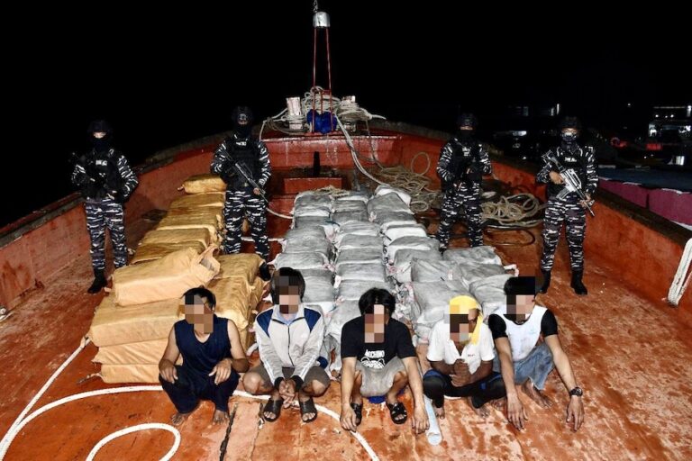 INDONÉSIE – SOCIÉTÉ : Saisie d’un navire thaïlandais transportant une quantité record de drogue