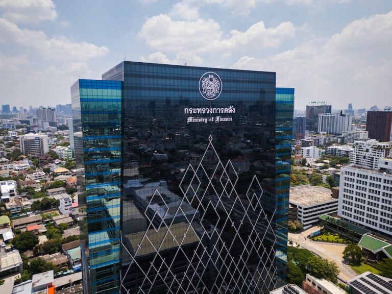 THAÏLANDE – ÉCONOMIE : Le gouvernement rassure sur la stabilité du pico-financement