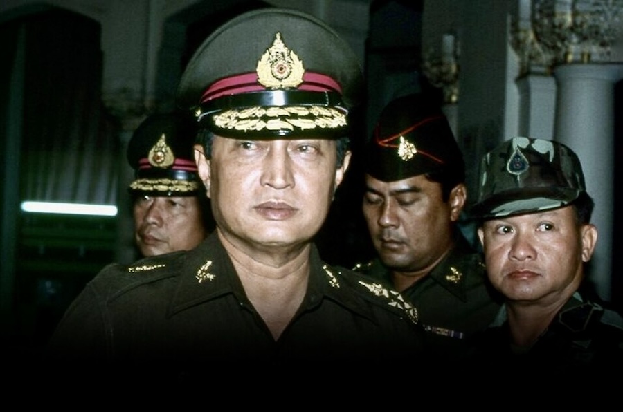 Suchinda Kraprayoon