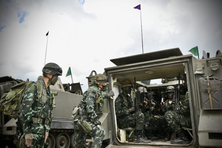 GAVROCHE HEBDO – ÉDITORIAL : Entre Bangkok et Phnom Penh, une guerre sans importance