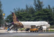 avion Air India Phuket