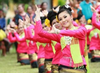 Dance Isan
