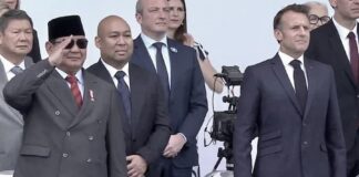 Indonésie France défilé