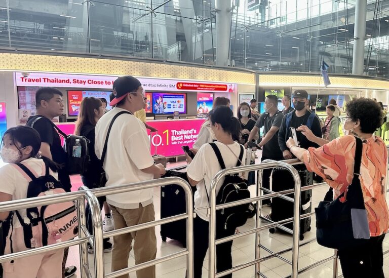 THAÏLANDE – TOURISME : Des couloirs prioritaires pour les familles chinoises dans les principaux aéroports