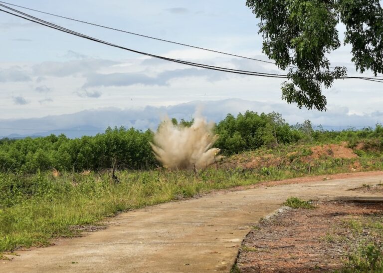 VIETNAM – SOCIÉTÉ : Trois bombes à sous-munitions neutralisées à Quang Tri
