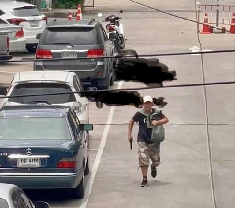 BANGKOK – SOCIÉTÉ : Un homme tue 5 personnes dans un marché de Chatuchak