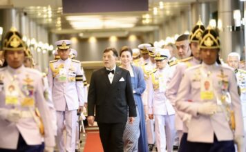 THAÏLANDE – FOCUS : Du 28 juin au 3 juillet, sur les réseaux sociaux roi et reine de Thaïlande