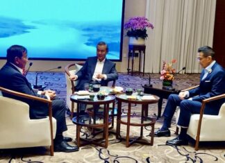 Wang Yi conflit Thaïlande Cambodge