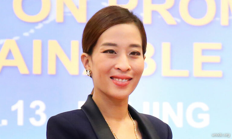 THAÏLANDE – MONARCHIE : Les médecins surveillent de près l’état de santé de la princesse Bajrakitiyabha