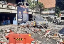 Commissariat incendié Jakarta