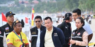 Life guard Patong avec le ministre