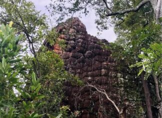 Grotte Tham Ta Kueng