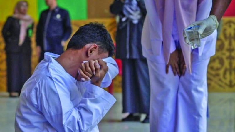 punition homosexuel Aceh