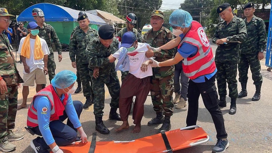 soldat cambodgien prisonnier