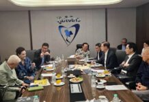 Anutin avec son futur cabinet