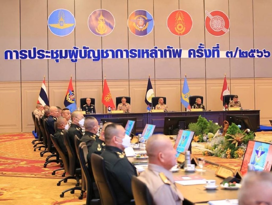 conseil militaire thaïlandais