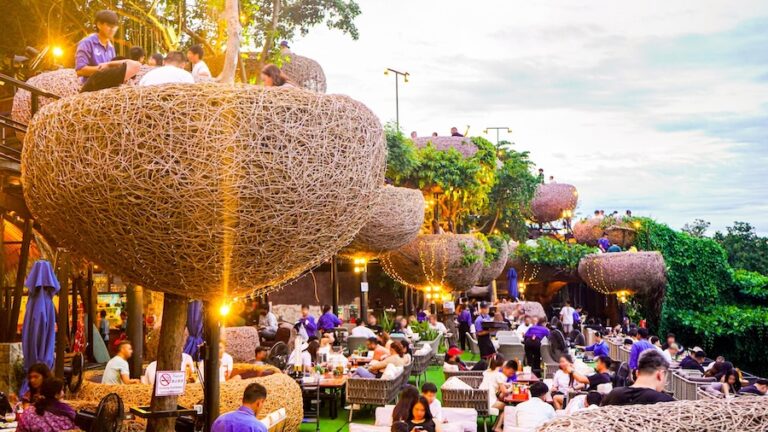 THAÏLANDE – TOURISME : Le secteur enregistre un rebond, mais le marché chinois ralentit