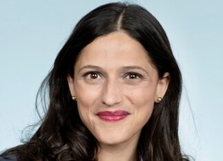 Eleonore Caroit