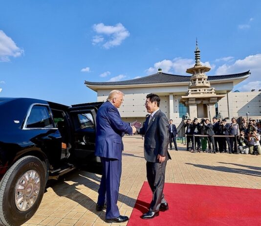 Lee Jae Myung - Trump