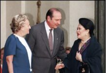 THAILANDE – MONARCHIE : Disparition de la Reine Sirikit, cette souveraine si française