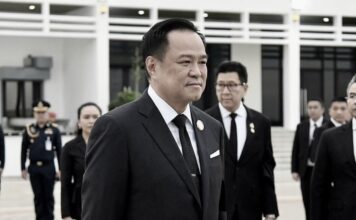 Anutin Premier ministre