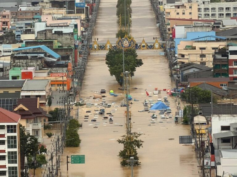 THAÏLANDE – CATASTROPHE : Hat Yai coupée du monde, hôpitaux sous pression