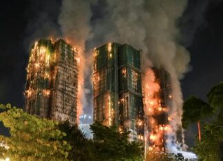 HONG KONG – CATASTROPHE : Les images spectaculaires de l’incendie survenue dans plusieurs gratte-ciels