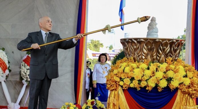 CAMBODGE EXPRESS – ACTUALITÉS : Que retenir de l’actualité cambodgienne du 3 au 9 novembre ? Norodom Sihamoni 72 anniversaire