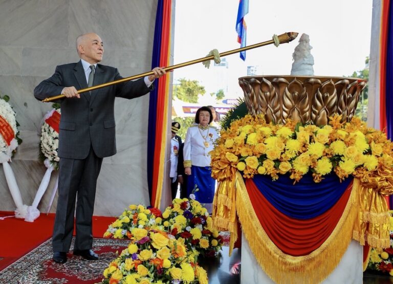 Norodom Sihamoni 72 anniversaire