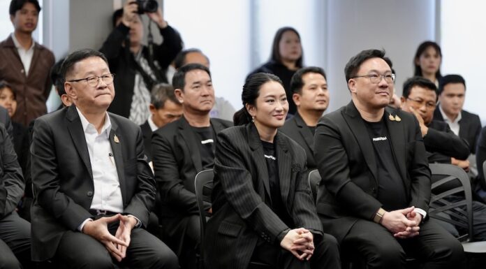 THAÏLANDE – POLITIQUE : Le Pheu Thai dévoile ses 256 candidats pour les circonscriptions, dont 33 à Bangkok Pheu Thai candidats Bangkok