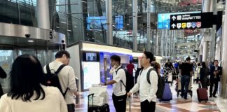 THAÏLANDE – TOURISME : La reprise continue malgré un recul annuel Touristes Suvarnabhumi