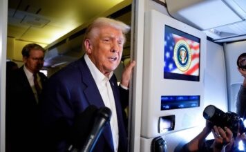 THAÏLANDE – CAMBODGE : Trump joue au gardien de la paix Trump air force one