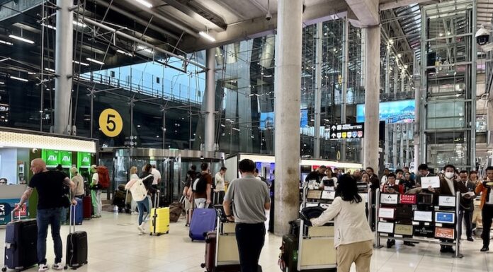 THAÏLANDE – TOURISME : Le trafic aérien international repart à la hausse, le tourisme occidental redémarre
