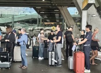 touristes à Suvarnabhumi