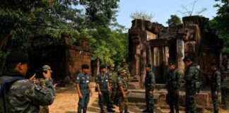 GAVROCHE – ÉDITORIAL : La guerre et le brouillard khméro-thaïlandais